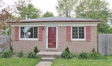 32051 Solon St Roseville, MI 48066