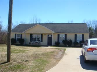 206 Symbolic Ct, Greenville, SC 29617