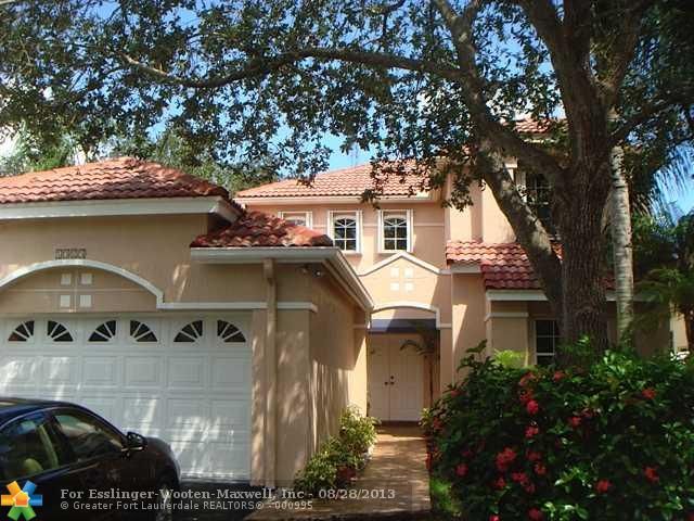 1323 Bayview Cir, Fort Lauderdale, FL 33326