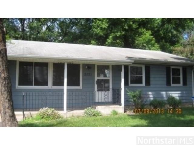 2651 Conway Ave E, Saint Paul, MN 55119