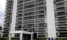 3675 N COUNTRY CLUB DR # 103 Miami, FL 33180