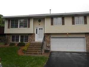 7706 Steepleview Rd, Saint Paul, MN 55125