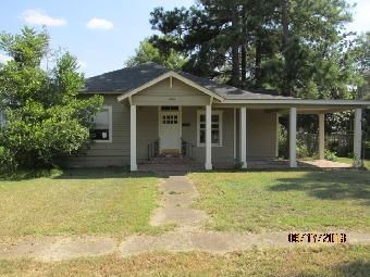 404 Crockett Ave, Greenwood, MS 38930