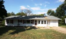 35 James Dr Saint Charles, MO 63301