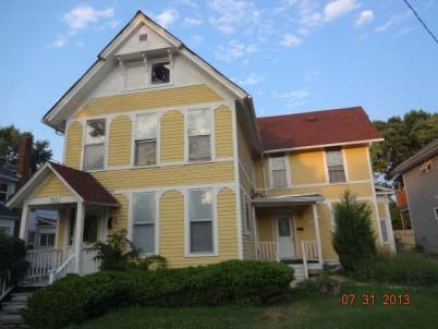 513 Pennsylvania Ave, Aurora, IL 60506