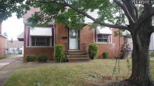 14419 Tabor Ave Maple Heights, OH 44137