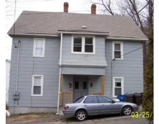 8 Dwight St, Chicopee, MA 01013