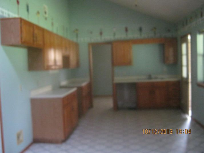 404 SW 11th Street, Bentonville, AR 72712