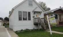 6241 W Gunnison St Chicago, IL 60630