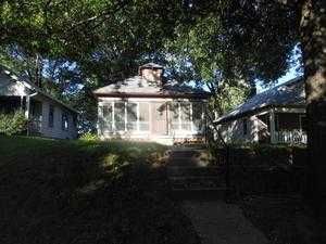 1320 Central St, Leavenworth, KS 66048