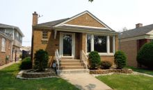 8945 S Dorchester Ave Chicago, IL 60619