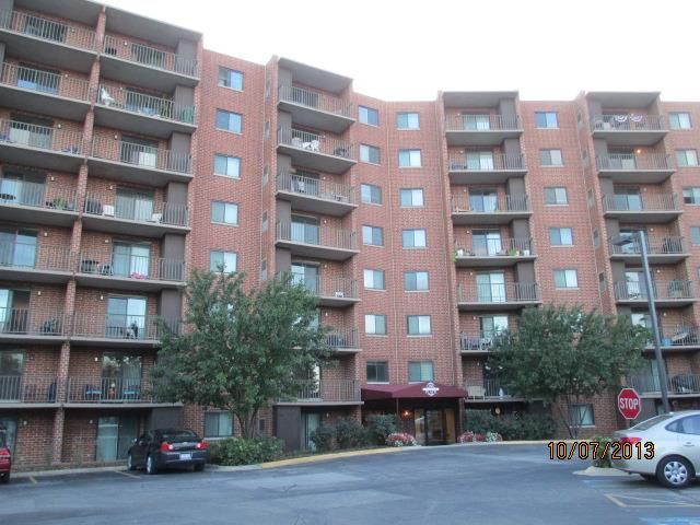 1 Bloomingdale Place, Bloomingdale, IL 60108