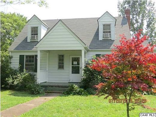 Pine, Scottsville, VA 24590