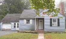 16 Riverside St Portland, CT 06480