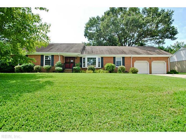 4617 Tony Lema Ln, Virginia Beach, VA 23462