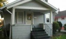 2013 Lloyd Ave Waukegan, IL 60085