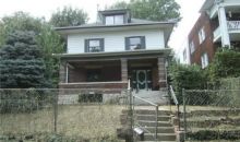 2826 Harrison St Kansas City, MO 64109