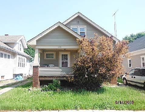 Isabelle, Racine, WI 53402