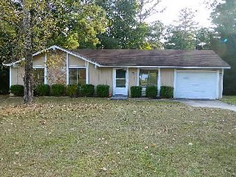 9046 Homewood Dr, Riverdale, GA 30274