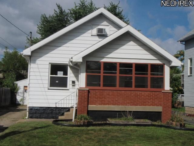 156 Rhoda Ave, Youngstown, OH 44509