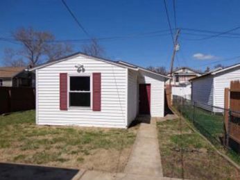 4469 Osceola St, Saint Louis, MO 63116