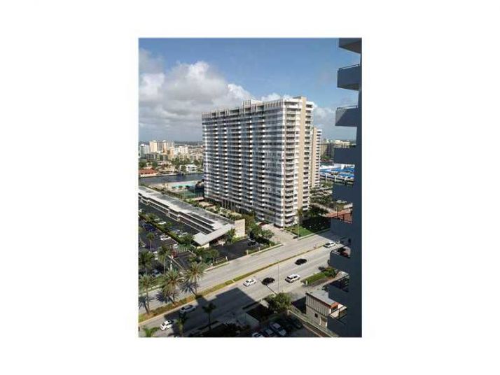 2030 S Ocean Dr # 623, Hallandale, FL 33009