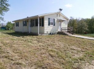 17752 Route Aa, Madison, MO 65263