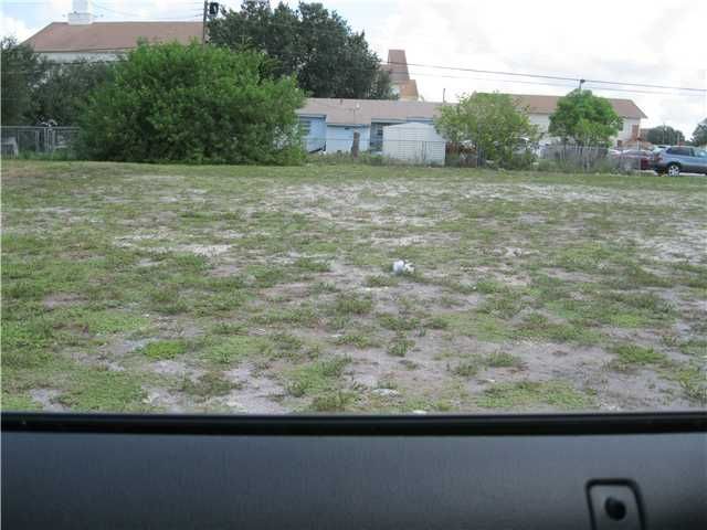 1855 NW 74 TERR, Miami, FL 33147