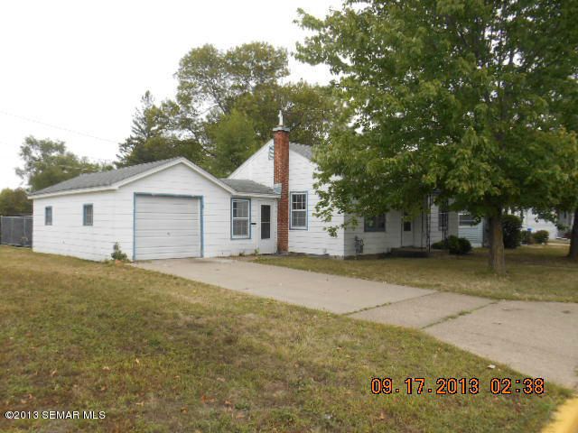 1870 W 4th St, Winona, MN 55987