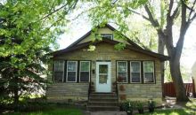 586 Hazel St N Saint Paul, MN 55119