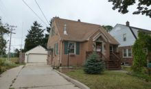 4049 S Kansas Ave Milwaukee, WI 53235