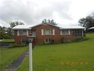 160 Allen Ave, Roanoke, AL 36274