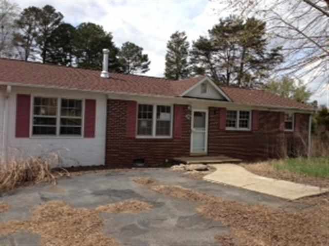 186 Aspen Ct, Spartanburg, SC 29306