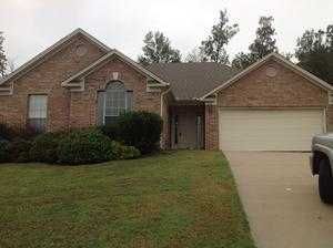 13716 Carrington Place Dr, Alexander, AR 72002