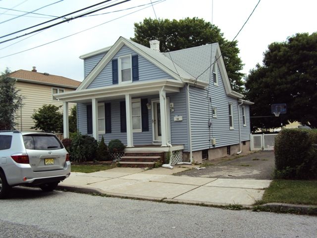 22 Milton Avenue, Clifton, NJ 07013