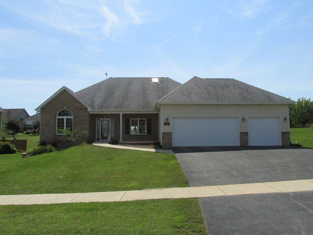 244 Windham Cir, Yorkville, IL 60560