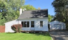 44 N Roslyn Rd Waterford, MI 48328