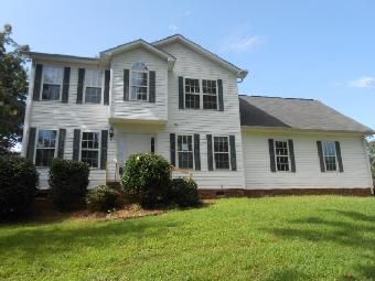 4513 Brave Ave, Maiden, NC 28650