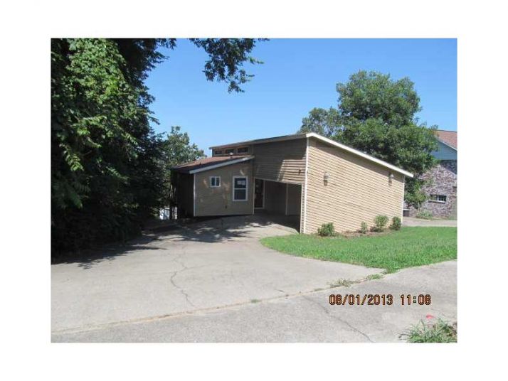 2545 N Karyn Ave, Fayetteville, AR 72703