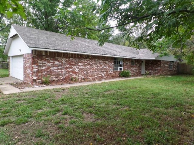 318 W 112th St S, Jenks, OK 74037