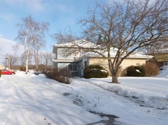 3734 W Karstens Dr, Madison, WI 53704