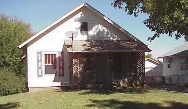 423 W 15th St, Concordia, KS 66901
