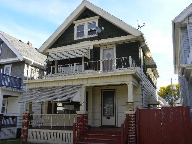 2842 2844 South 12t, Milwaukee, WI 53215