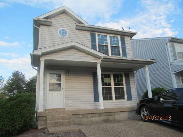 12207 Hideaway Cour, Louisville, KY 40245
