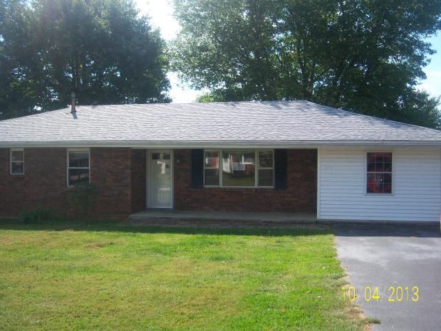 115 Green Acres Rd, Mount Sterling, KY 40353
