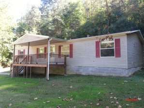 77 Oaks Lane, Jackson, KY 41339