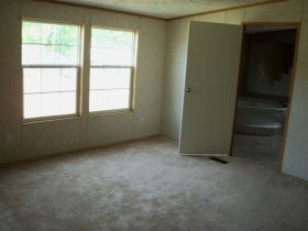 646 Bernard Farm Rd, Russell Springs, KY 42642