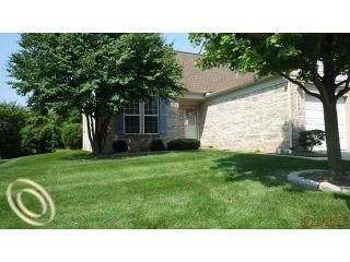 4598 Hunters Cir W, Canton, MI 48188