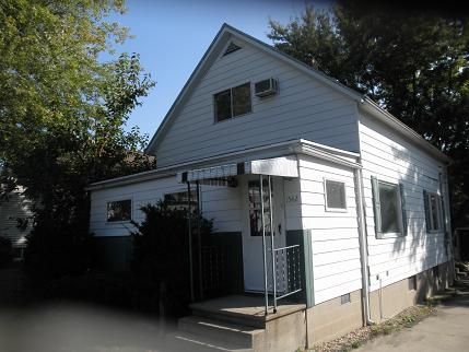 1542 Sobieski St, La Salle, IL 61301