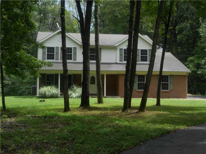 1359 S Paradise Bay Blvd, Rockville, IN 47872
